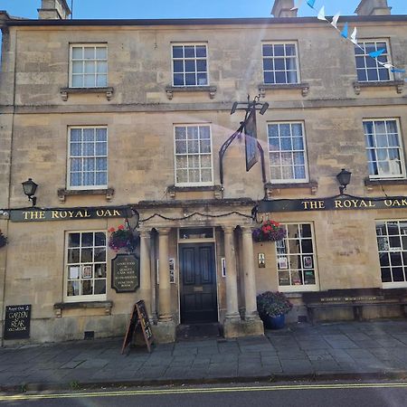 The Royal Oak Hotel Corsham Exterior foto
